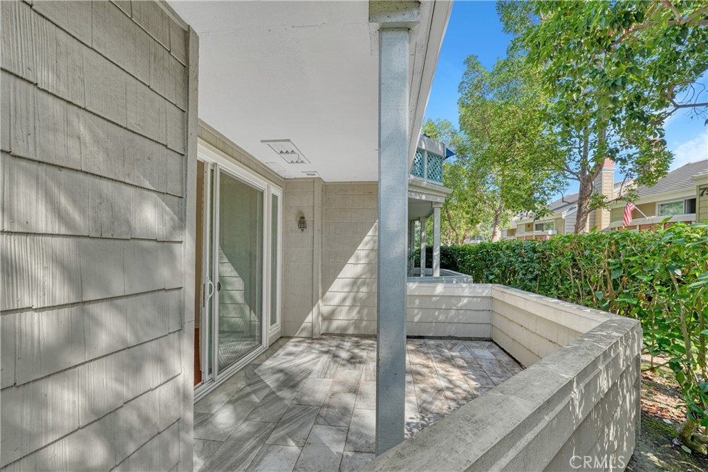 7532 Seaspring 104, Huntington Beach CA 92648 - photo 4