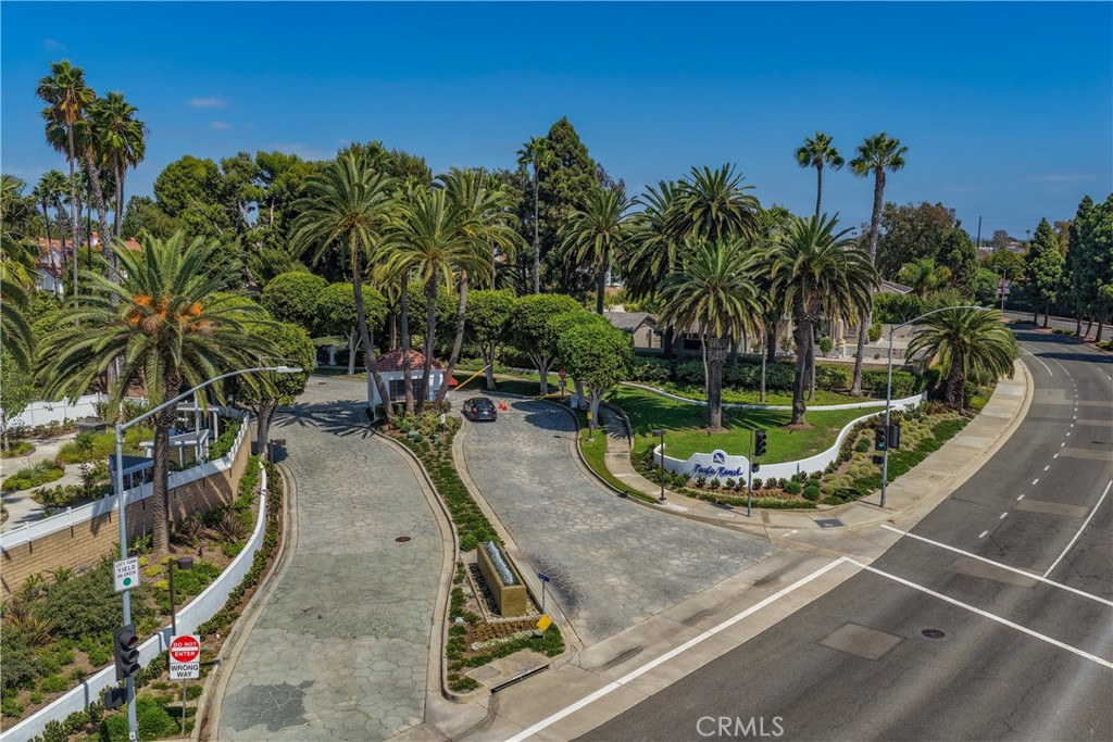 7532 Seaspring 104, Huntington Beach CA 92648 - photo 25