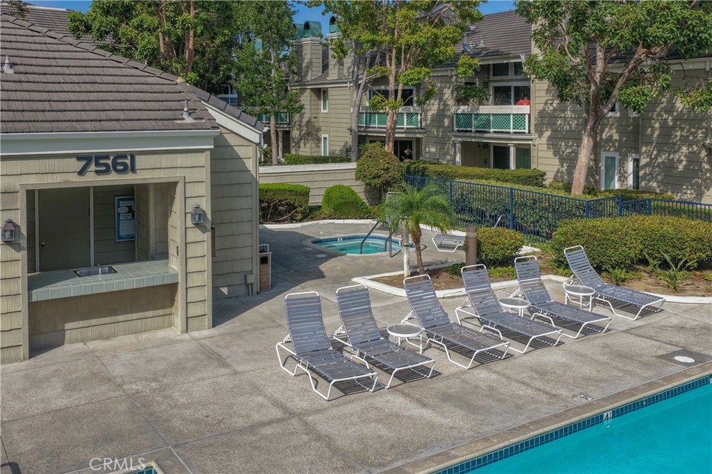 7532 Seaspring 104, Huntington Beach CA 92648 - photo 32