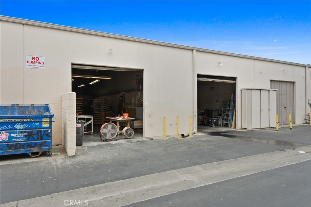 7553 Slater Avenue E & F, Huntington Beach CA 92647 - photo 10
