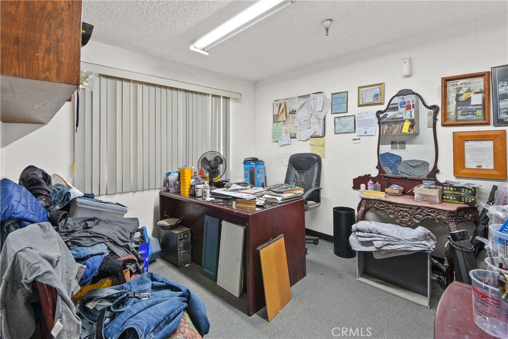 7553 Slater Avenue E & F, Huntington Beach CA 92647 - photo 11