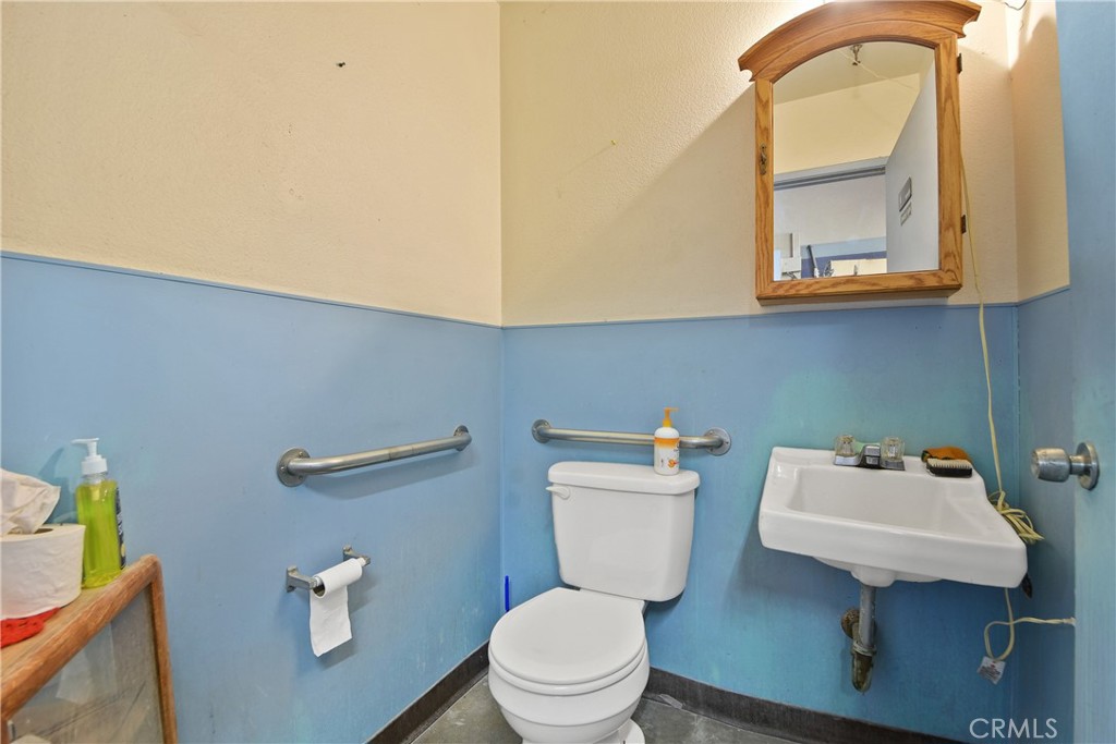 7553 Slater Avenue E & F, Huntington Beach CA 92647 - photo 14