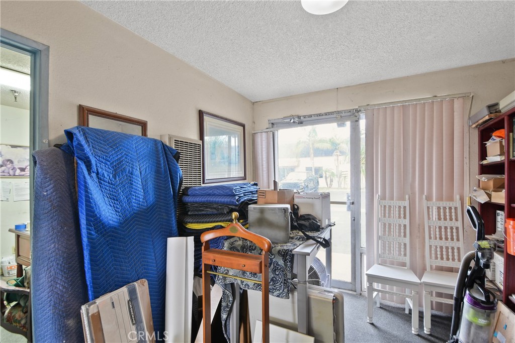 7553 Slater Avenue E & F, Huntington Beach CA 92647 - photo 15