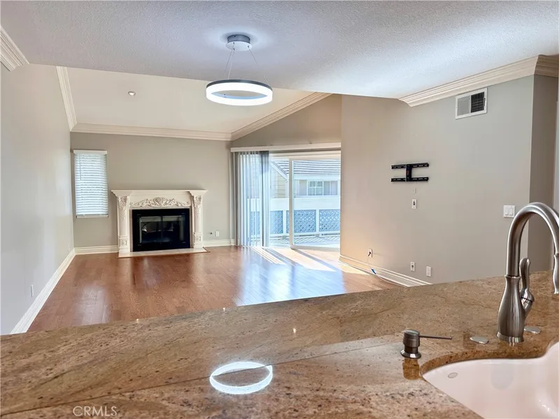 7562 Seaspring, Huntington Beach, CA 92648