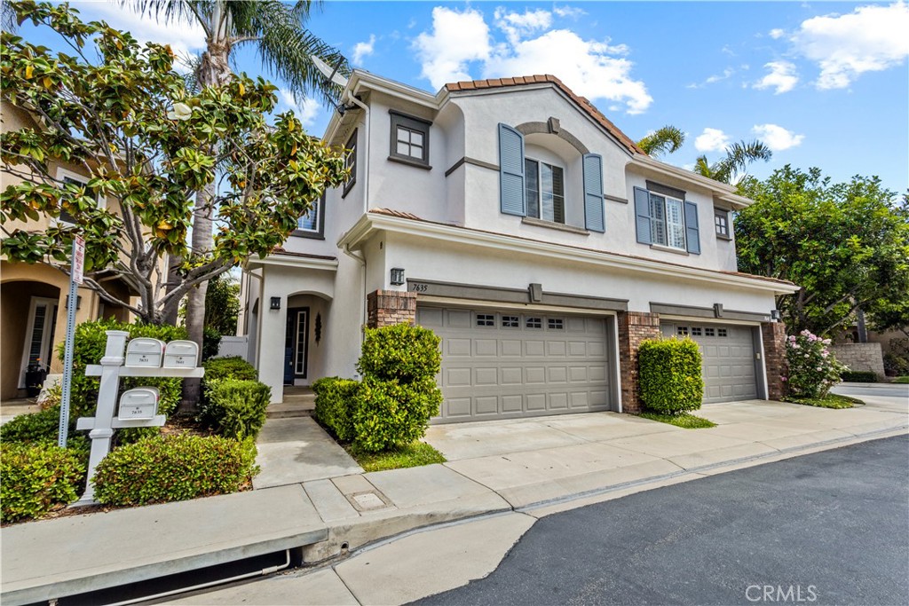 7635 Park Field Circle, Huntington Beach CA 92648 - photo 1