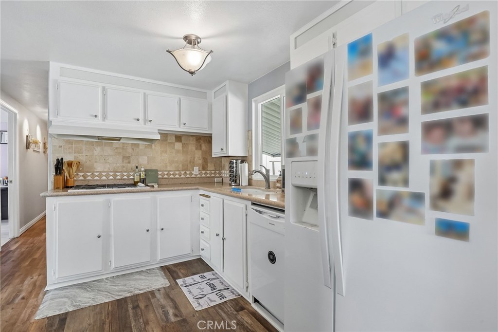 7652 Garfield 22, Huntington Beach CA 92648 - photo 12