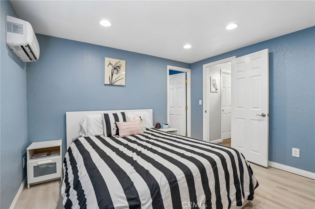 7652 Garfield 22, Huntington Beach CA 92648 - photo 19