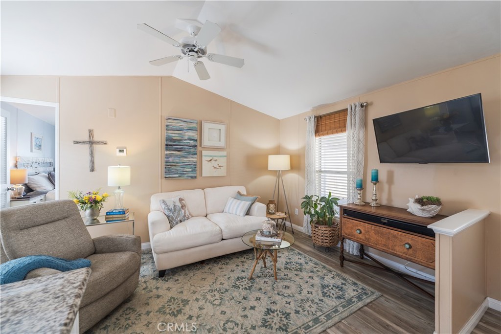 7652 Garfield 88, Huntington Beach CA 92648 - photo 5