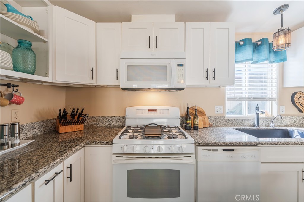 7652 Garfield 88, Huntington Beach CA 92648 - photo 8