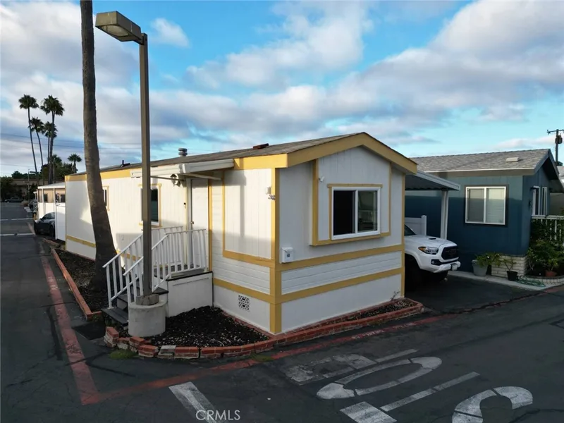 7652 Garfield Avenue 40, Huntington Beach, CA 92648
