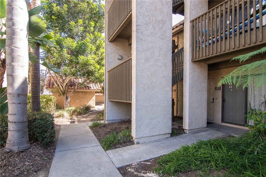 7668 Baypoint Drive 106, Huntington Beach CA 92648 - photo 3