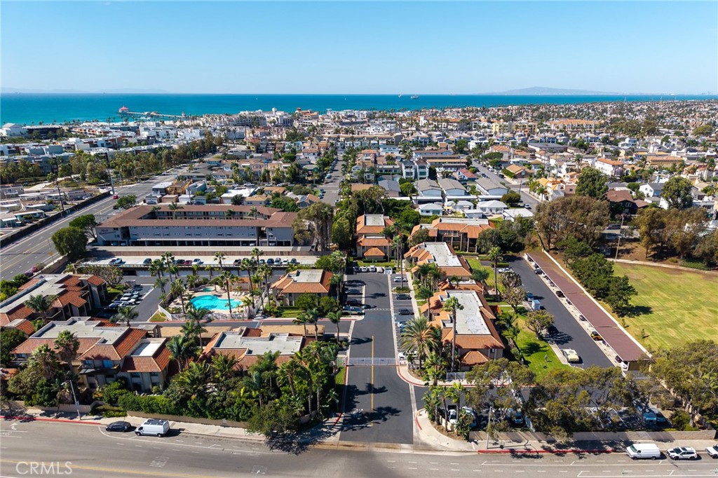 7668 Baypoint Drive 106, Huntington Beach CA 92648 - photo 31