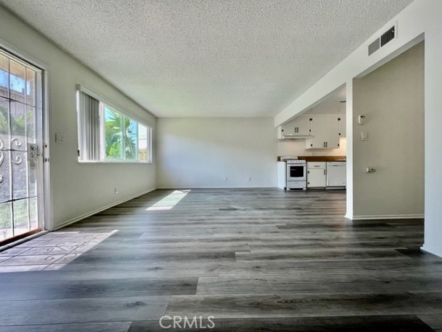 7722 Cypress B, Huntington Beach CA 92647 - photo 41