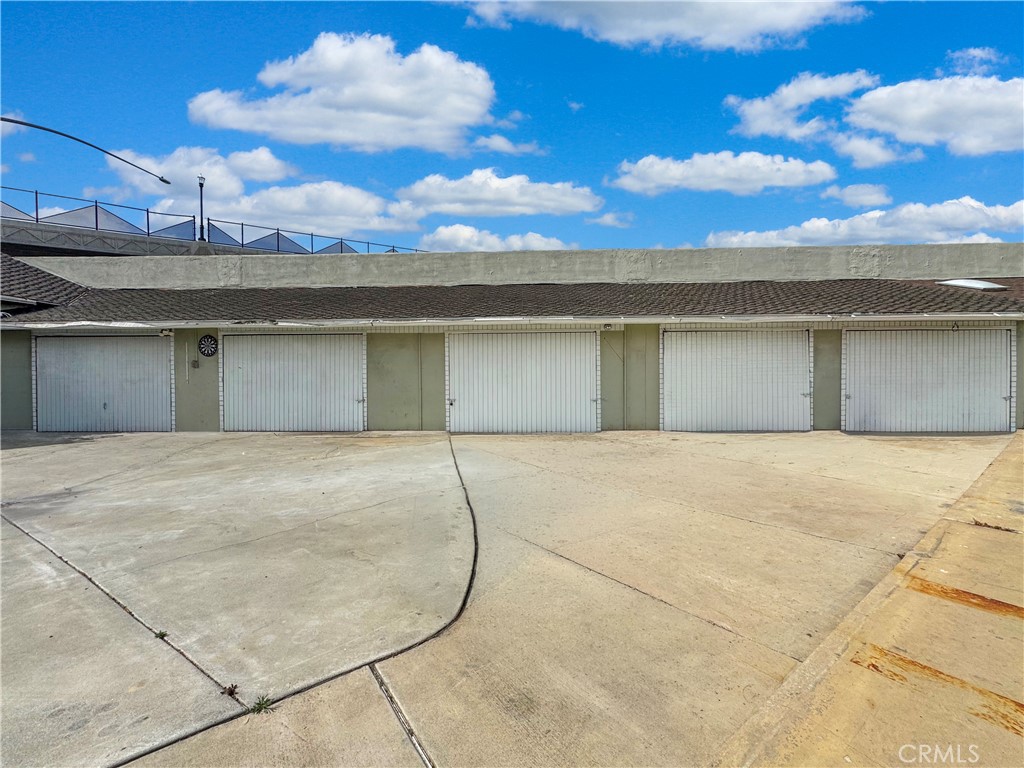 7736 Sugar Drive, Huntington Beach CA 92647 - photo 2