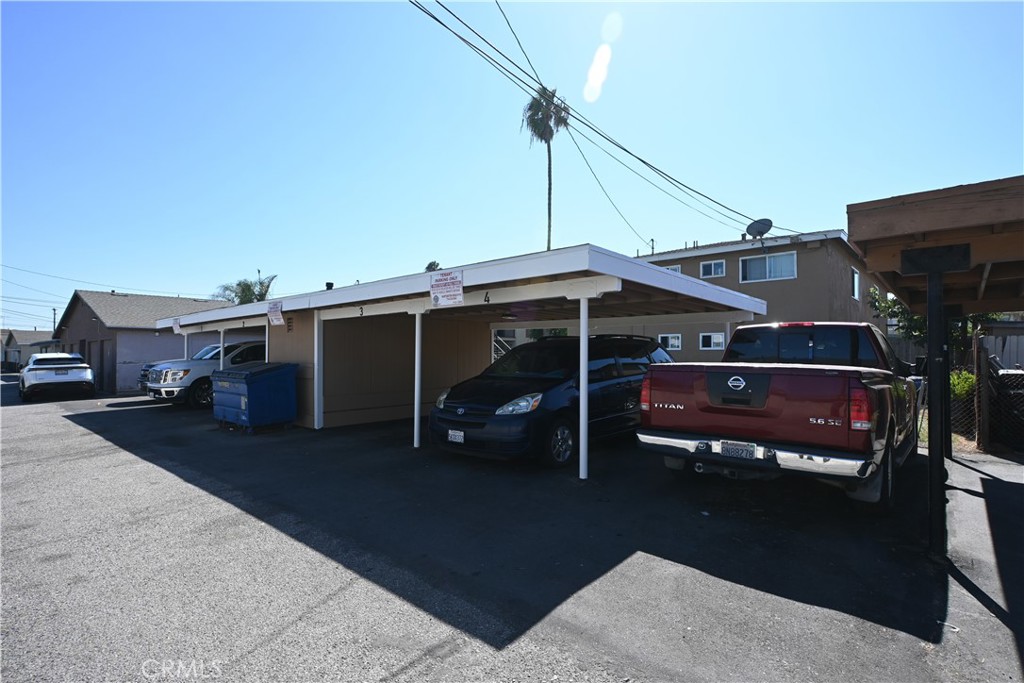 7761 Mandrell Drive, Huntington Beach CA 92647 - photo 8