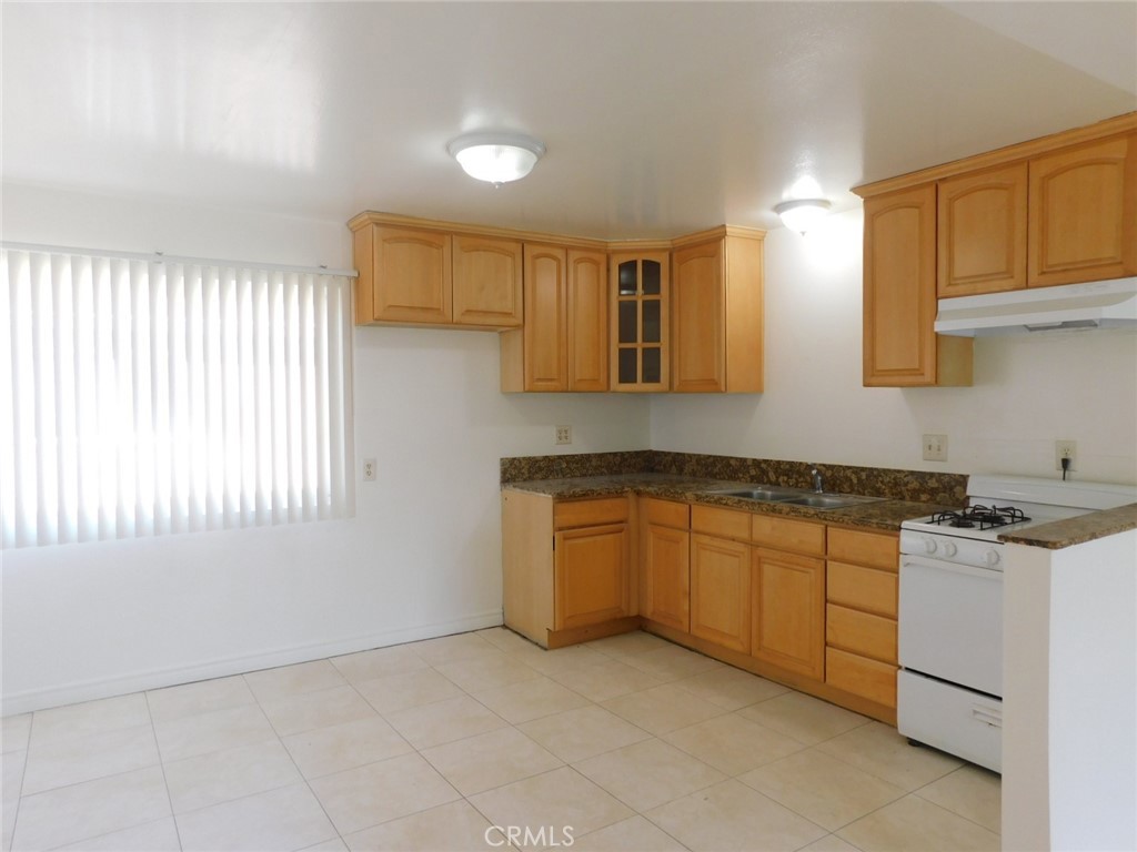 #4 when it was vacant - 7761 Mandrell Drive, Huntington Beach CA 92647 - photo 22