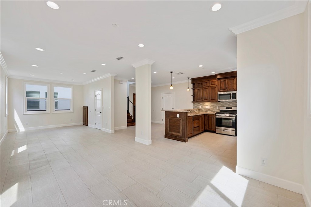 Light & Bright Open Floor Plan - 7776 Liberty, Huntington Beach CA 92647 - photo 13