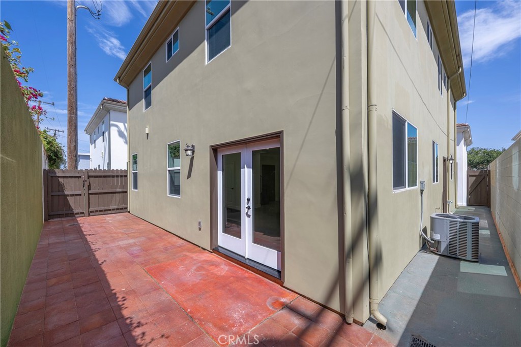 Private Outdoor Retreat - 7776 Liberty, Huntington Beach CA 92647 - photo 40