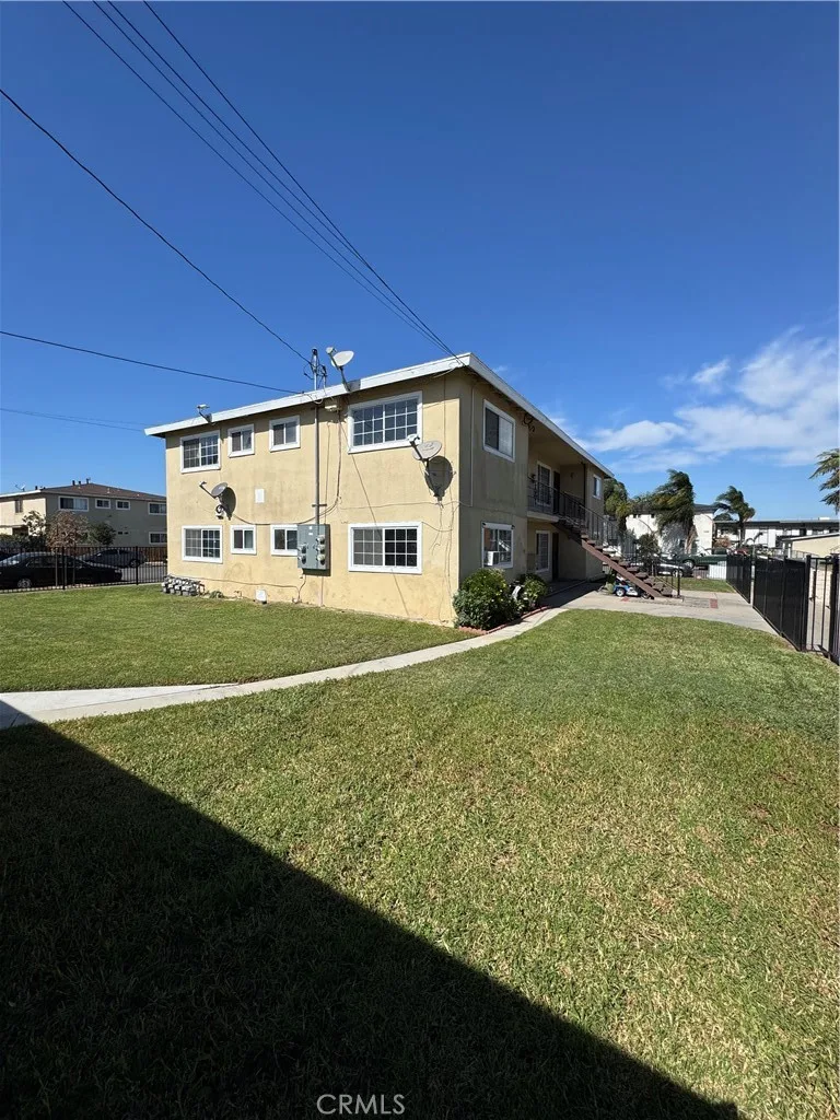 7782 Mandrell, Huntington Beach