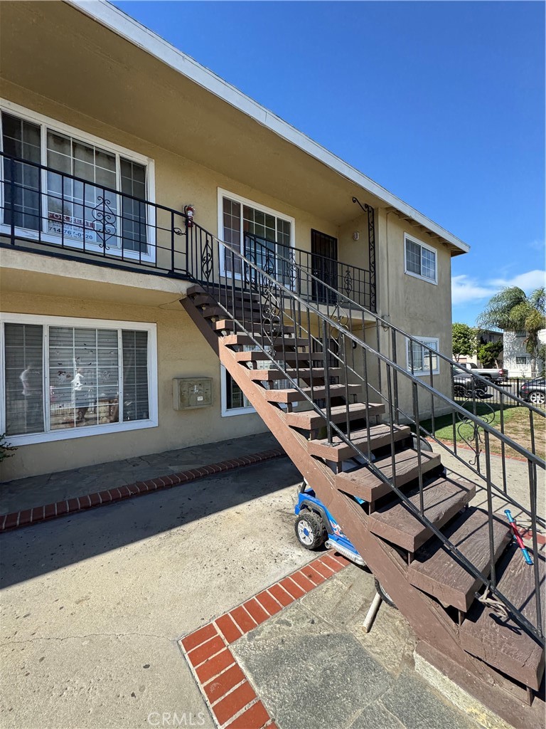 7782 Mandrell, Huntington Beach CA 92647 - photo 2