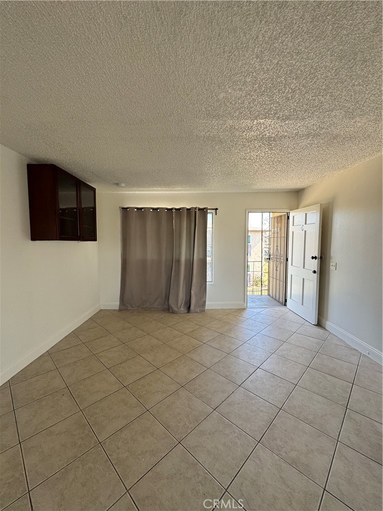 7782 Mandrell, Huntington Beach CA 92647 - photo 4