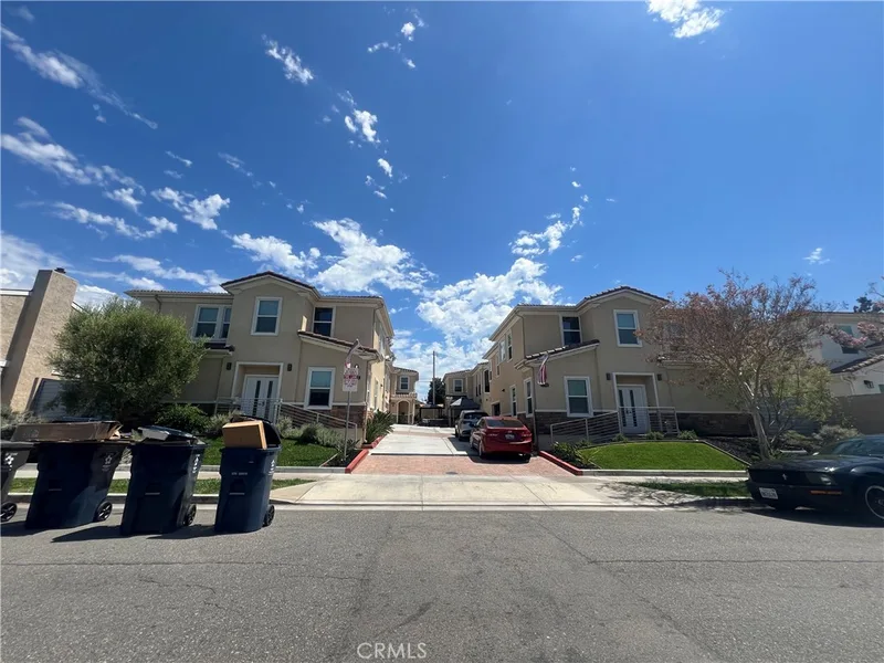 7796 LIBERTY, Huntington Beach, CA 92647