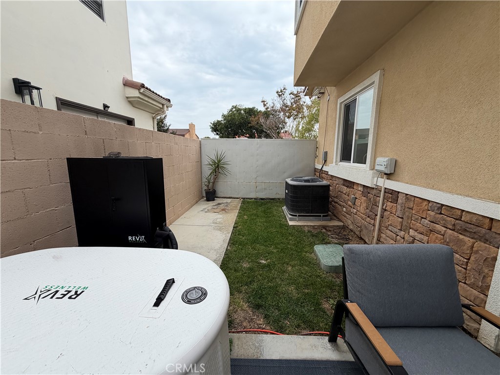 7796 LIBERTY, Huntington Beach CA 92647 - photo 10
