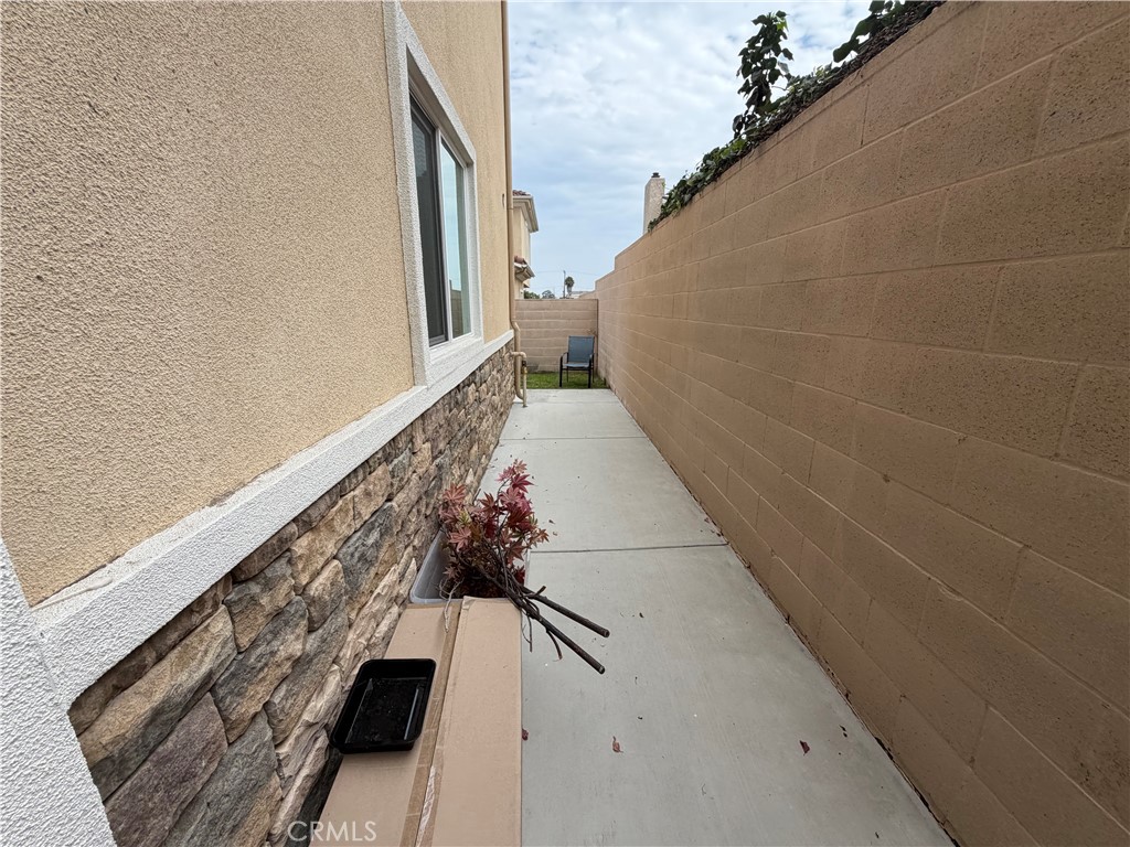 7796 LIBERTY, Huntington Beach CA 92647 - photo 38