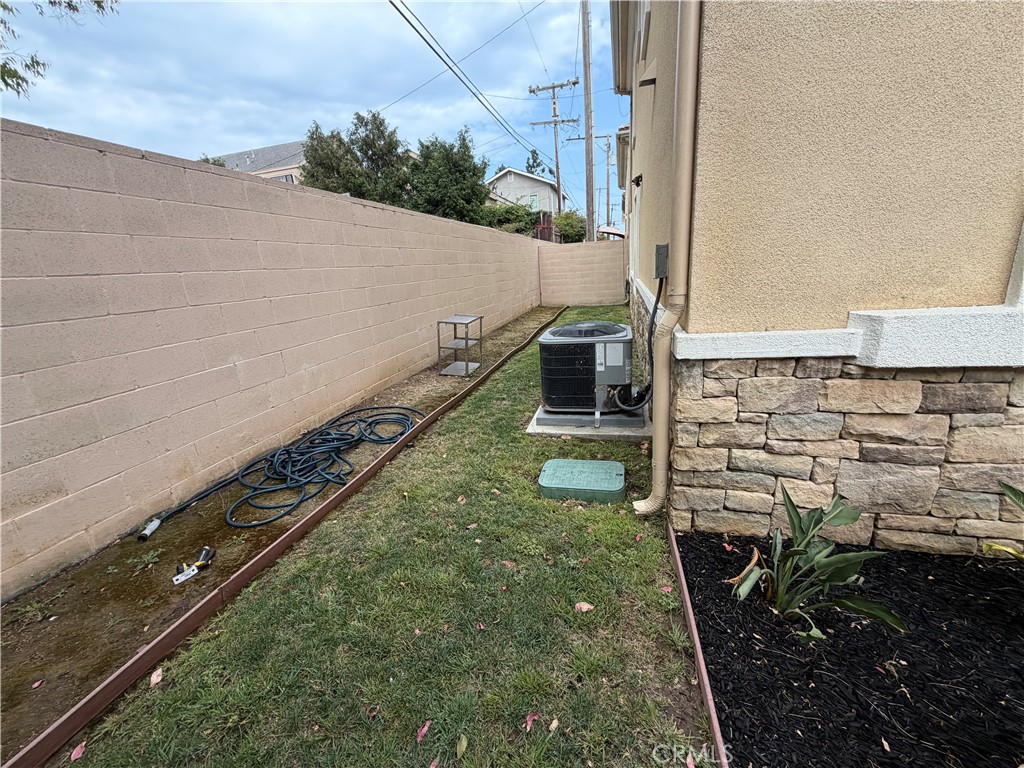 7796 LIBERTY, Huntington Beach CA 92647 - photo 39