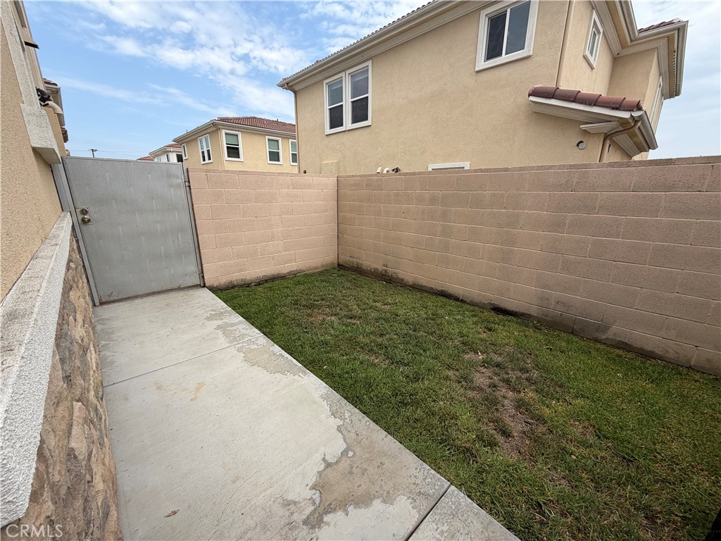 7796 LIBERTY, Huntington Beach CA 92647 - photo 40
