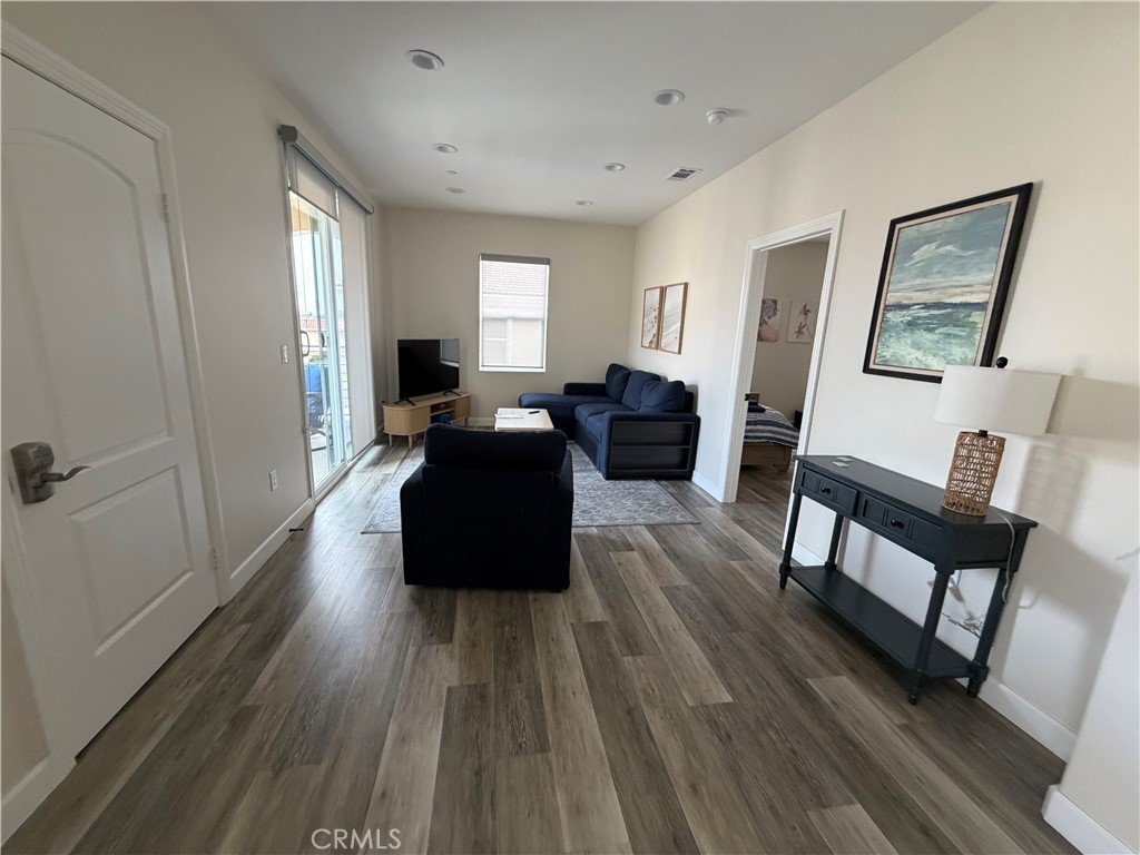7796 LIBERTY, Huntington Beach CA 92647 - photo 42