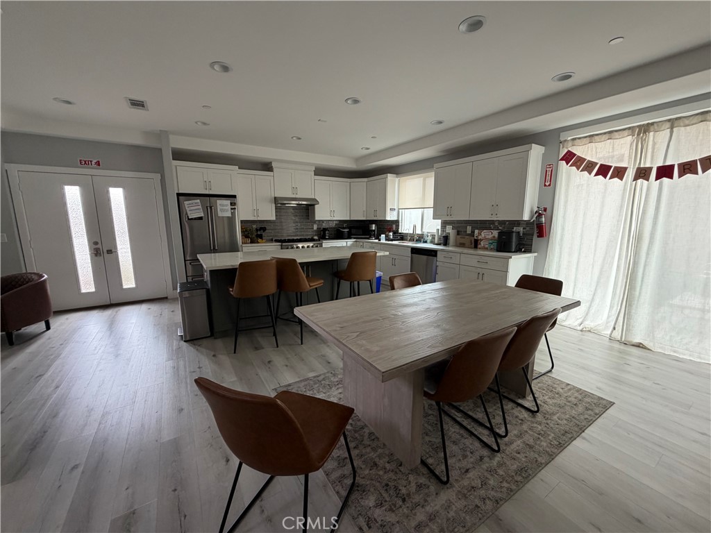 7796 LIBERTY, Huntington Beach CA 92647 - photo 46