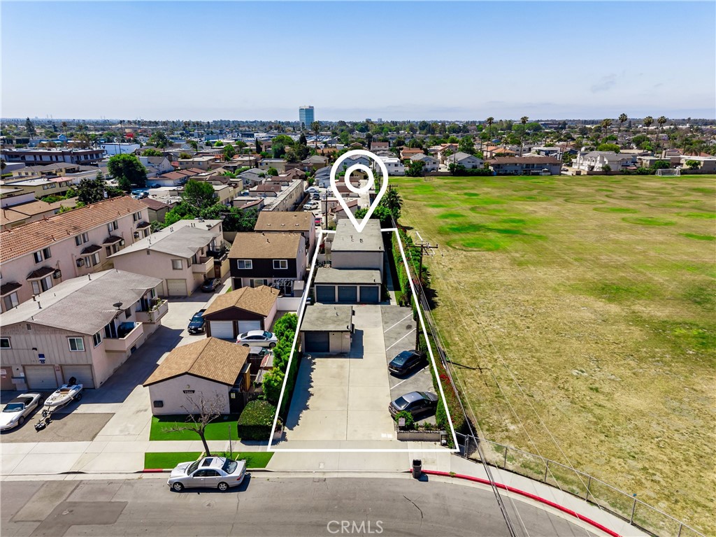 7802 Holt Dr, Huntington Beach CA 92647 - photo 1