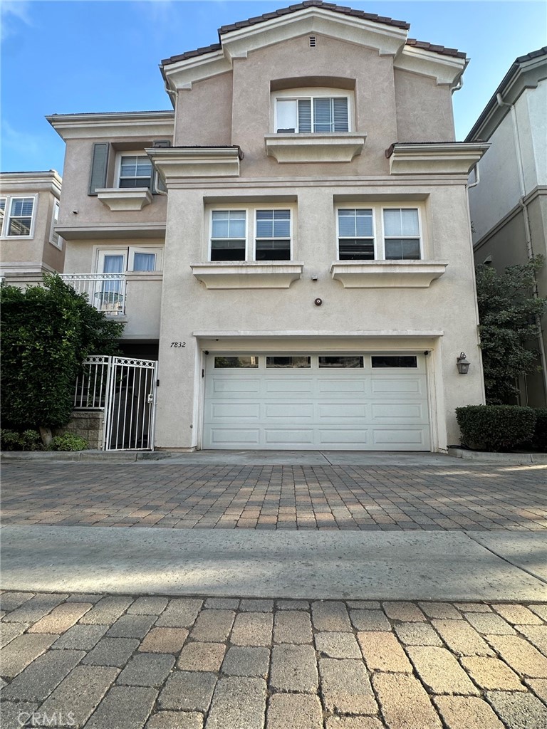 7832 Daisy Circle, Huntington Beach CA 92648 - photo 1