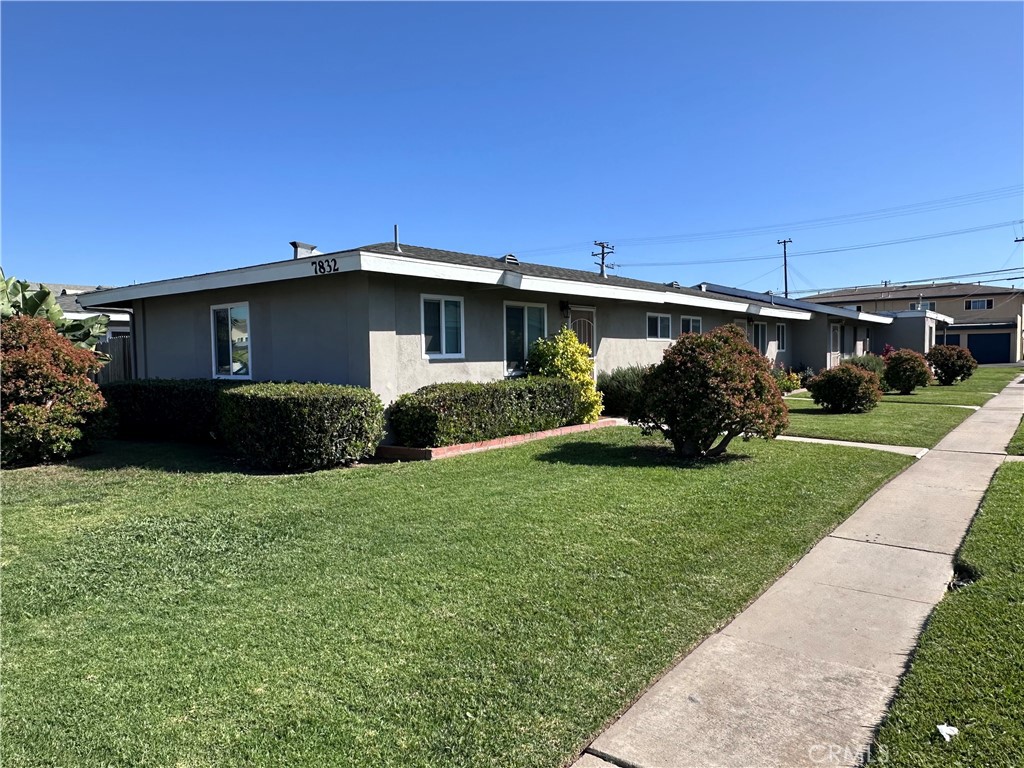 7832 Ronald Drive, Huntington Beach CA 92647 - photo 1