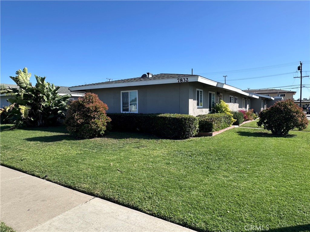 7832 Ronald Drive, Huntington Beach CA 92647 - photo 1