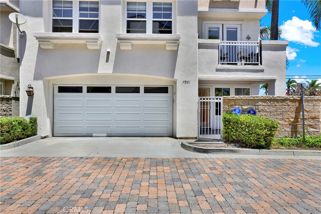 7861 Daisy, Huntington Beach CA 92648 - photo 1