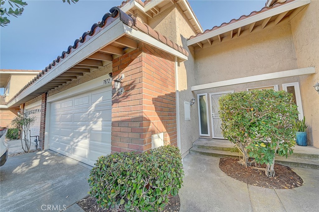 7872 Seabreeze Drive 62, Huntington Beach CA 92648 - photo 1
