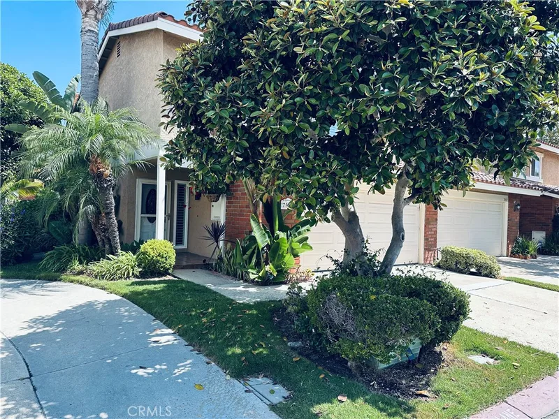 7885 Moonmist, Huntington Beach