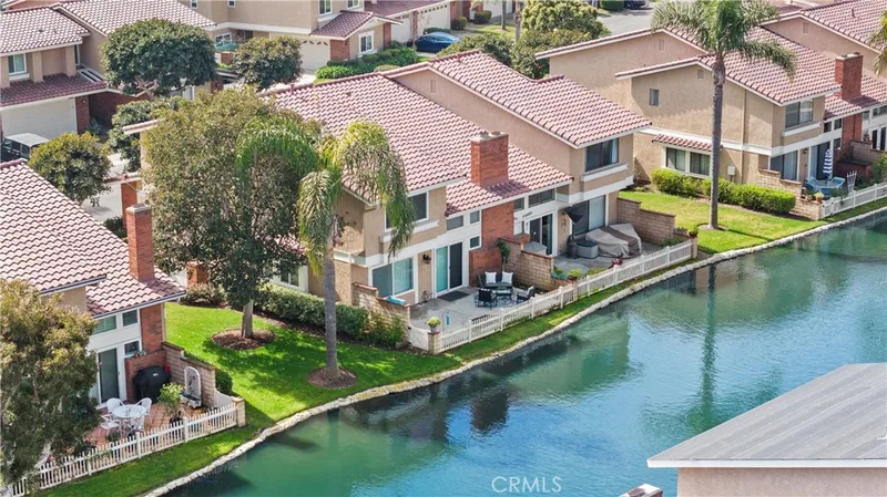 7911 Seawall Circle 197, Huntington Beach, CA 92648