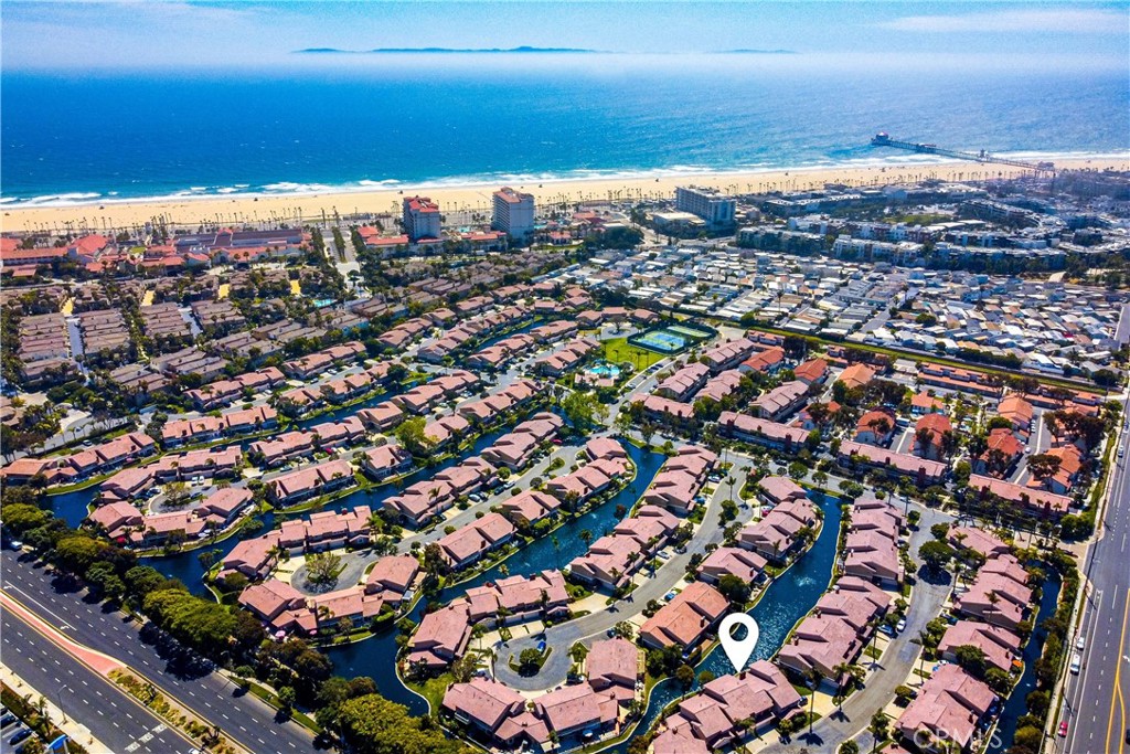 7946 Waterfall Circle, Huntington Beach CA 92648 - photo 1