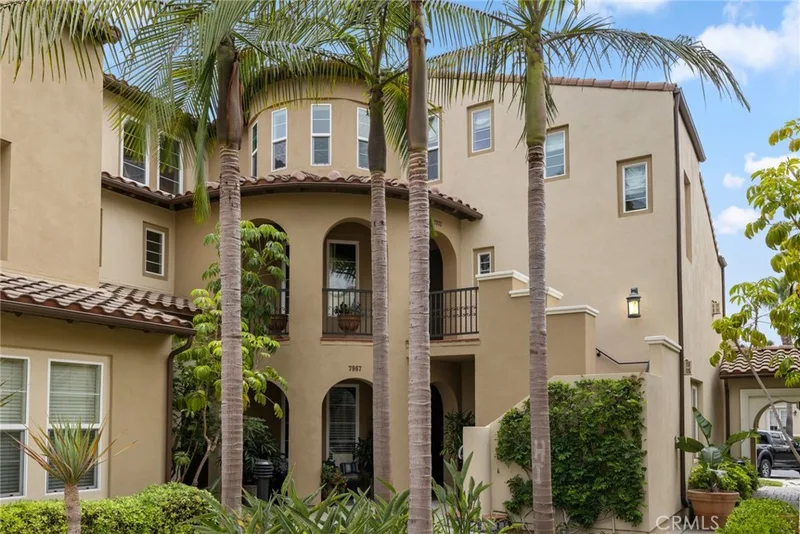 7973 Osuna Circle, Huntington Beach, CA 92648