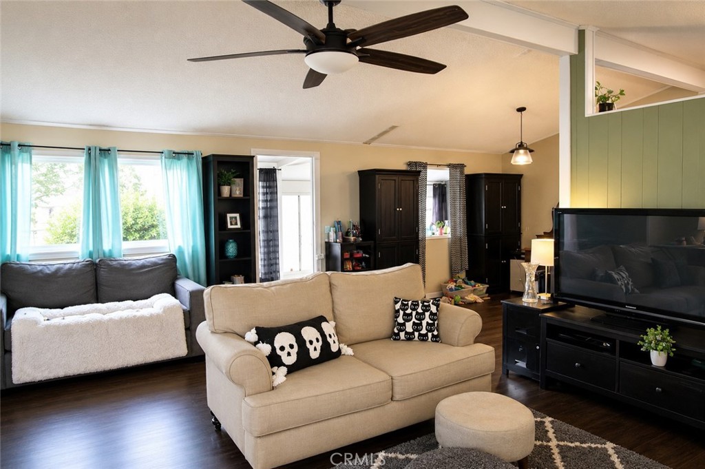 80 Huntington 513, Huntington Beach CA 92648 - photo 2