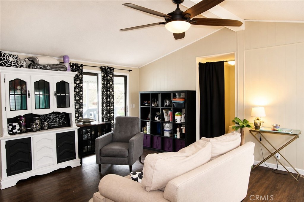 80 Huntington 513, Huntington Beach CA 92648 - photo 6