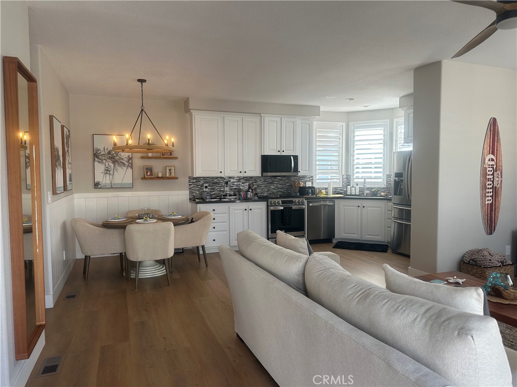 80 Huntington 606, Huntington Beach CA 92648 - photo 8