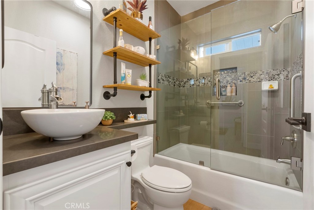 80 Huntington 606, Huntington Beach CA 92648 - photo 20