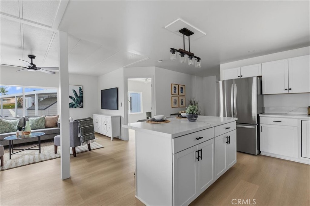 80 Huntington 701, Huntington Beach CA 92648 - photo 4