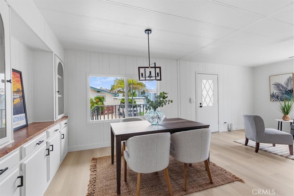 80 Huntington 701, Huntington Beach CA 92648 - photo 8