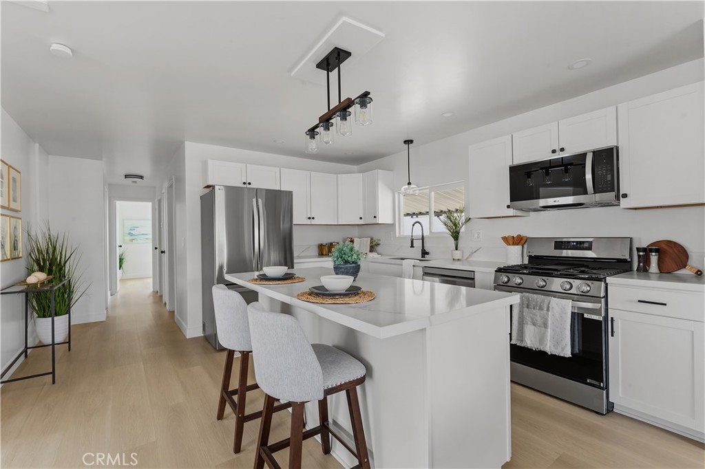 80 Huntington, Huntington Beach CA 92648 - photo 4