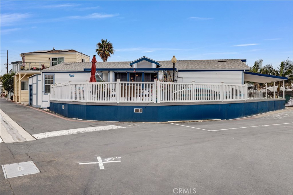 80 Huntington Street 218, Huntington Beach CA 92648 - photo 2